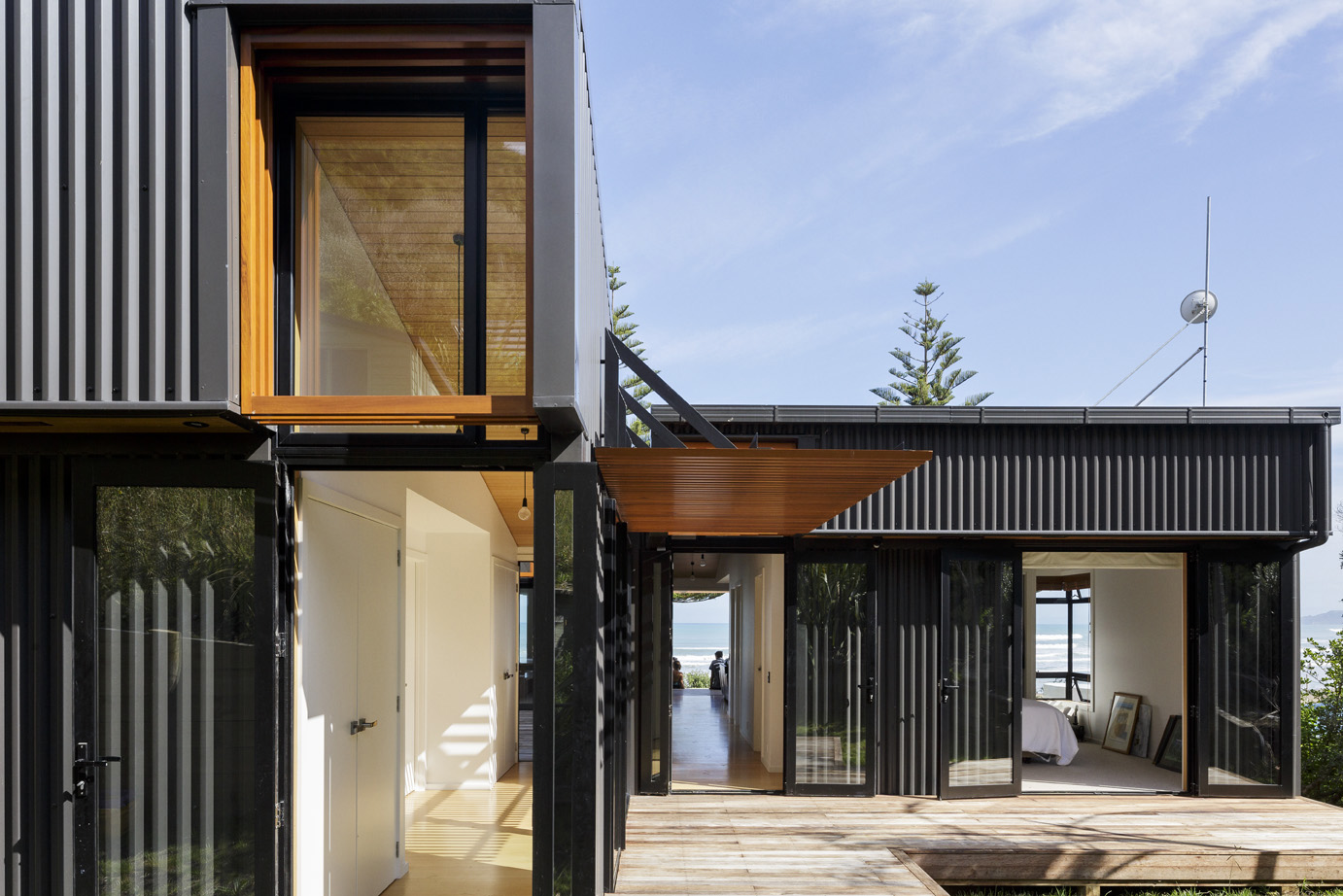 09.04.15 - offSET Shed House finalist at 2015 HOME Of The Year